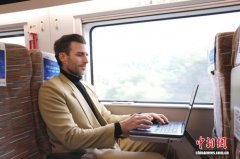 不仅是构建现代化产业体